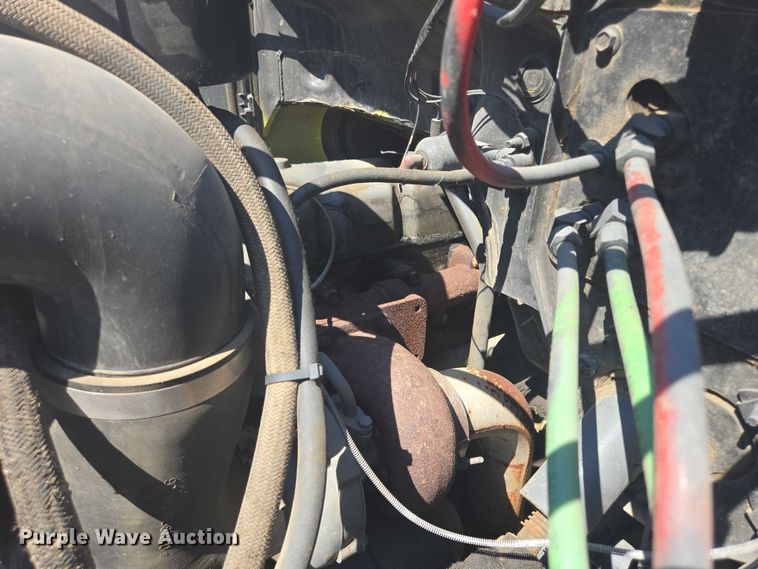 image for item DY1113 1990 Ford F700 Crew Cab dump truck