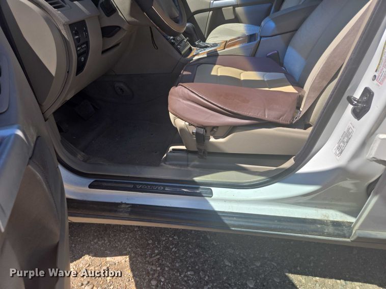 image for item DY1114 2006 Volvo XC90 SUV