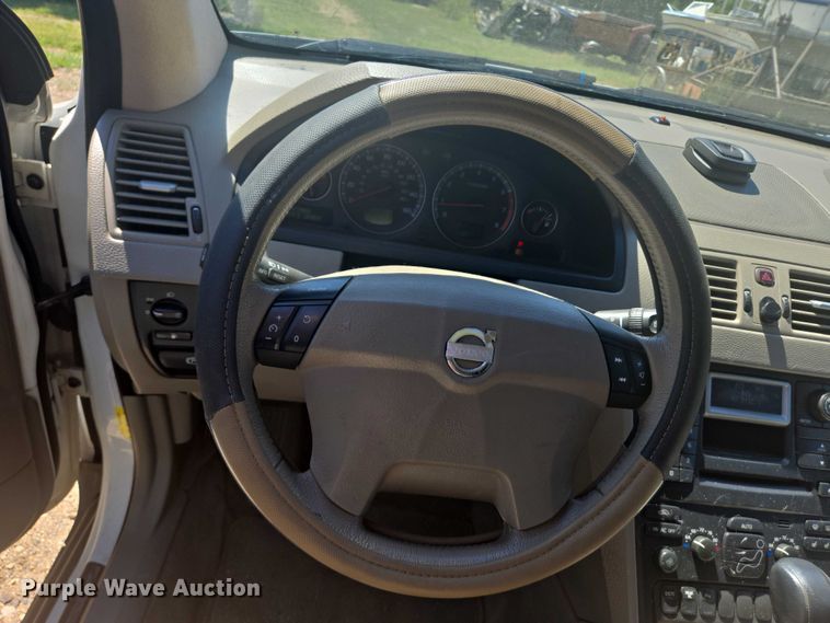 image for item DY1114 2006 Volvo XC90 SUV