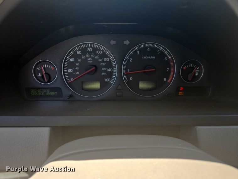 image for item DY1114 2006 Volvo XC90 SUV