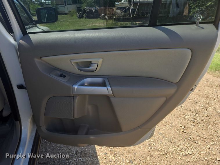 image for item DY1114 2006 Volvo XC90 SUV