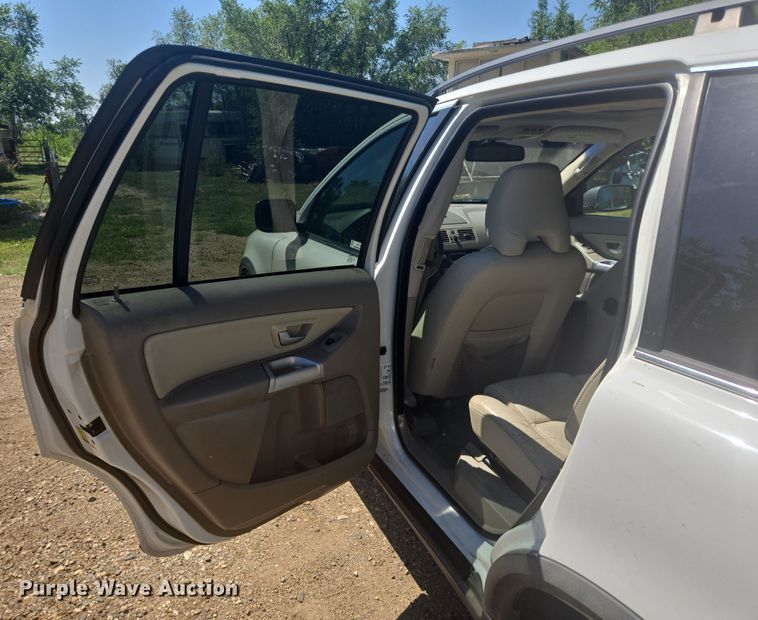 image for item DY1114 2006 Volvo XC90 SUV