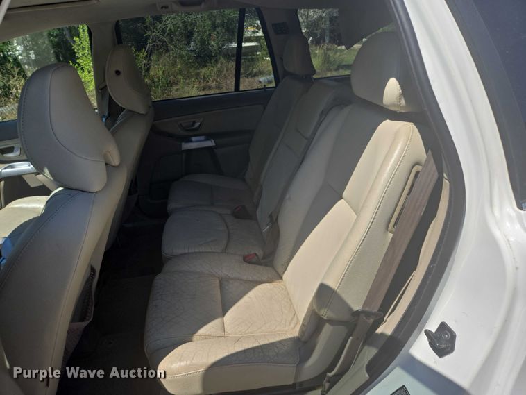image for item DY1114 2006 Volvo XC90 SUV