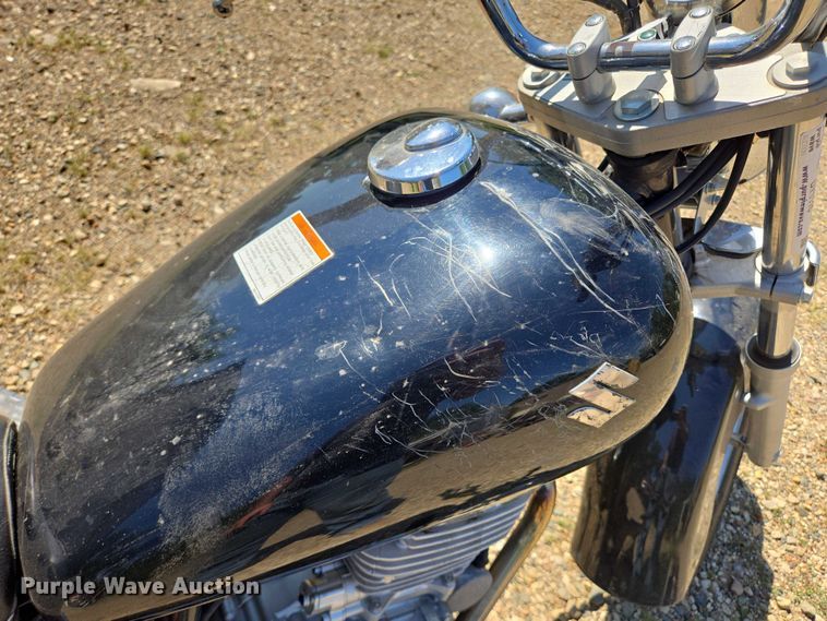 image for item DY1115 2008 Suzuki GZ250 motorcycle