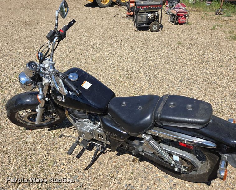 image for item DY1115 2008 Suzuki GZ250 motorcycle