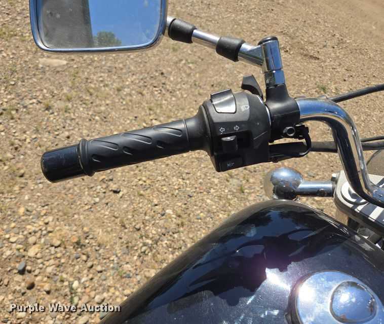 image for item DY1115 2008 Suzuki GZ250 motorcycle