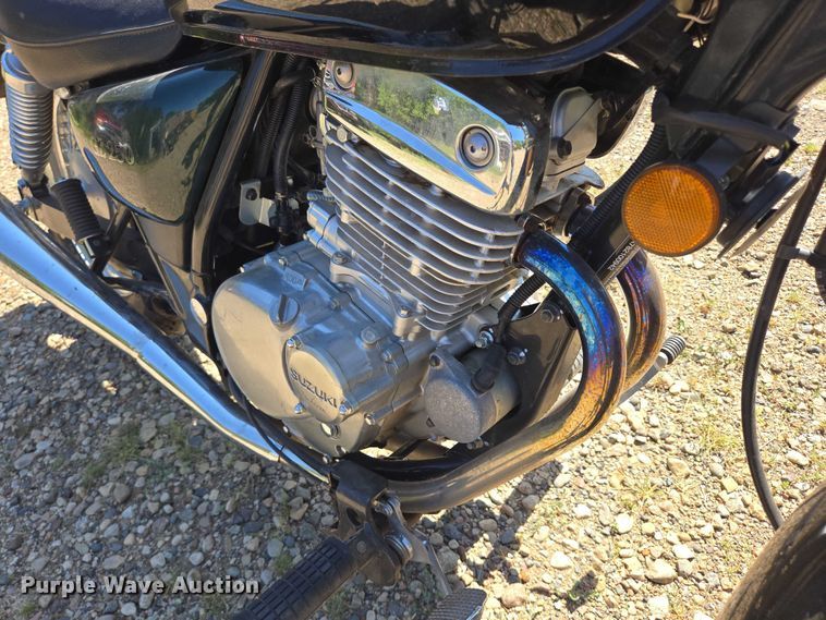 image for item DY1115 2008 Suzuki GZ250 motorcycle