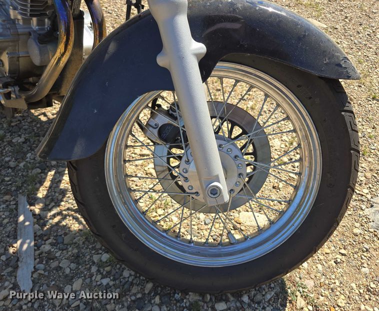 image for item DY1115 2008 Suzuki GZ250 motorcycle