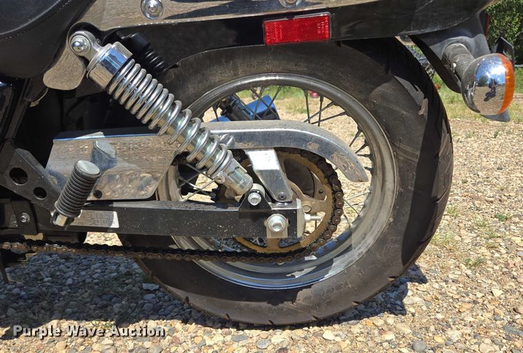 image for item DY1115 2008 Suzuki GZ250 motorcycle