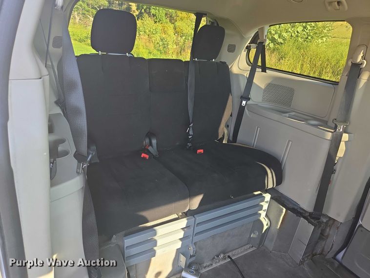 image for item DY1121 2011 Dodge Grand Caravan handicap accessible van