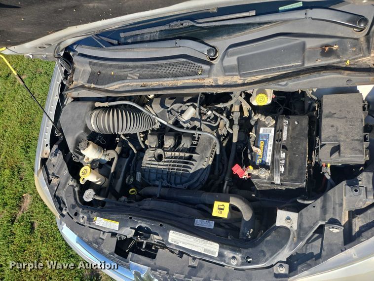 image for item DY1121 2011 Dodge Grand Caravan handicap accessible van