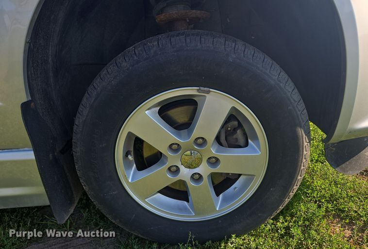 image for item DY1121 2011 Dodge Grand Caravan handicap accessible van