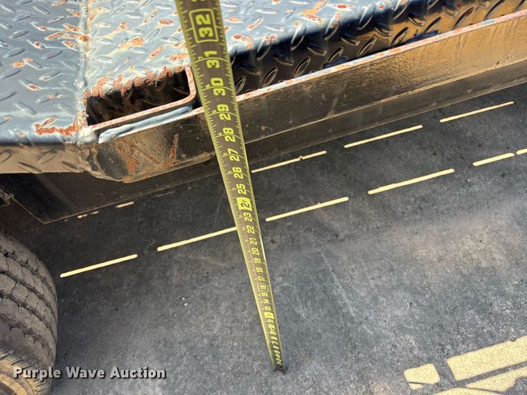 image for item DY2551 2021 Texas Pride EQ820220KGN equipment trailer