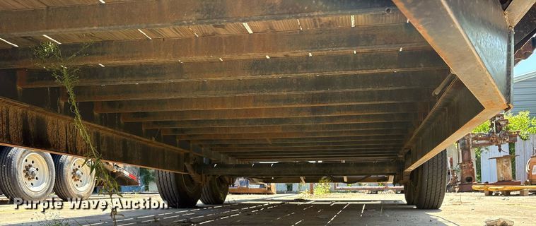 image for item DY2551 2021 Texas Pride EQ820220KGN equipment trailer