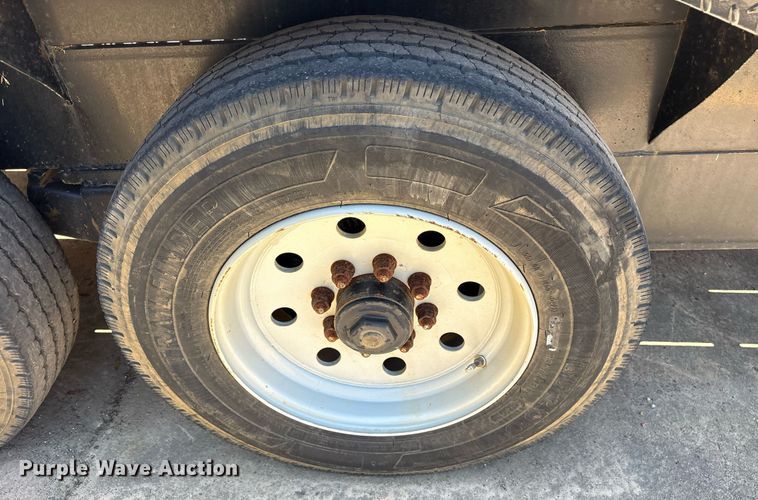 image for item DY2551 2021 Texas Pride EQ820220KGN equipment trailer