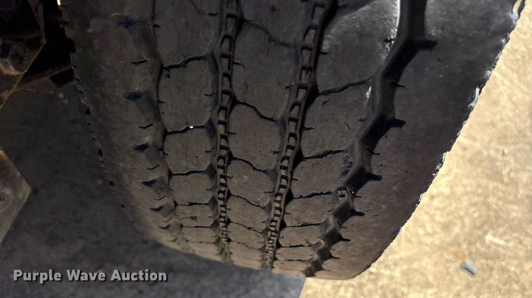 image for item DY2551 2021 Texas Pride EQ820220KGN equipment trailer