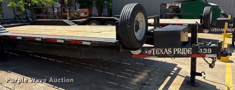 image for item DY2553 2021 Texas Pride EQ820220KGN equipment trailer