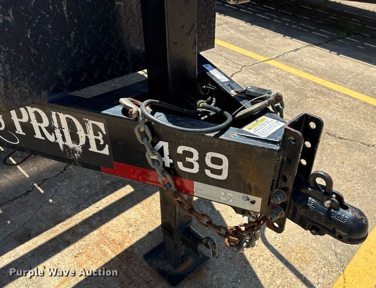 image for item DY2553 2021 Texas Pride EQ820220KGN equipment trailer