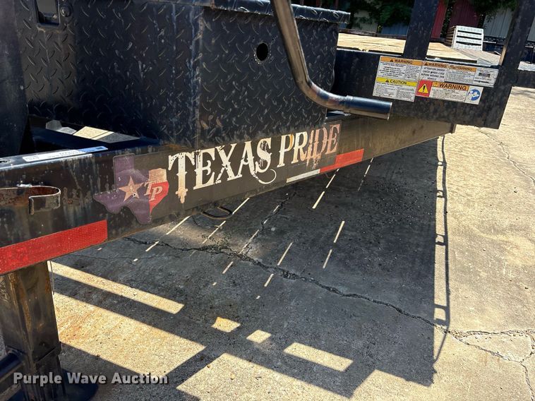 image for item DY2553 2021 Texas Pride EQ820220KGN equipment trailer