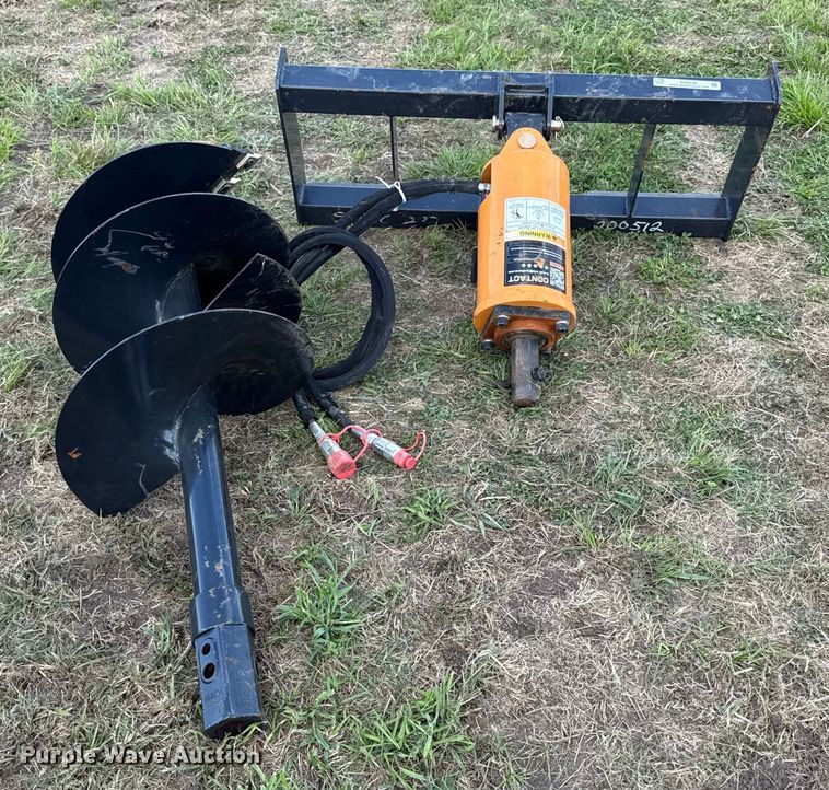 image for item DZ4226 2024 AGT ADB-13-1218R skid steer auger