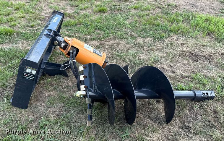 image for item DZ4226 2024 AGT ADB-13-1218R skid steer auger