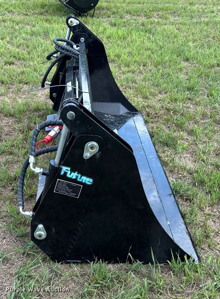 image for item DZ4231 2025 Future KH72 skid steer bucket