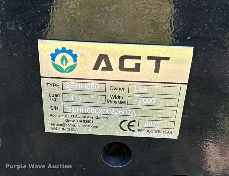 image for item DZ4238 2025 AGT SSHH680 skid steer breaker