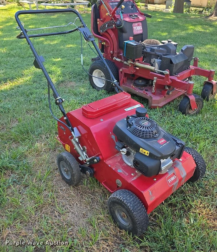 image for item DZ6134 Toro 33516  aerator