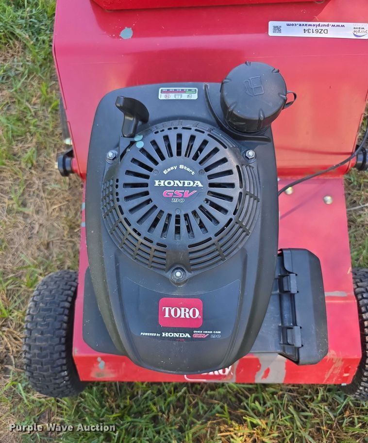 image for item DZ6134 Toro 33516  aerator