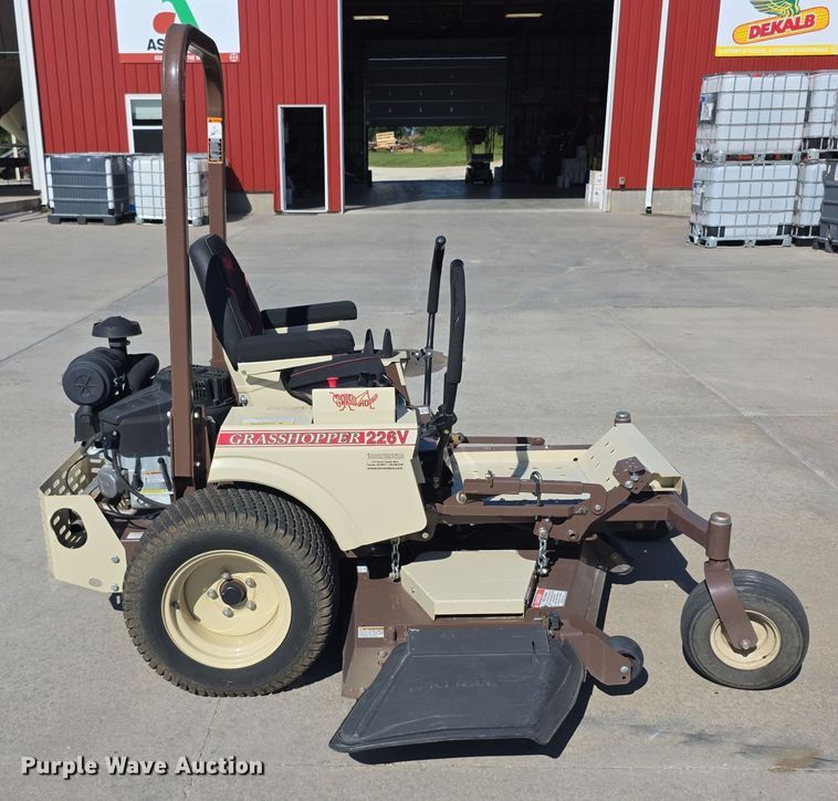 image for item DZ6136 Grasshopper  226VG4 ZTR lawn mower