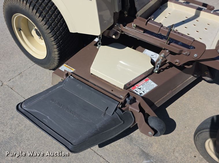 image for item DZ6136 Grasshopper  226VG4 ZTR lawn mower