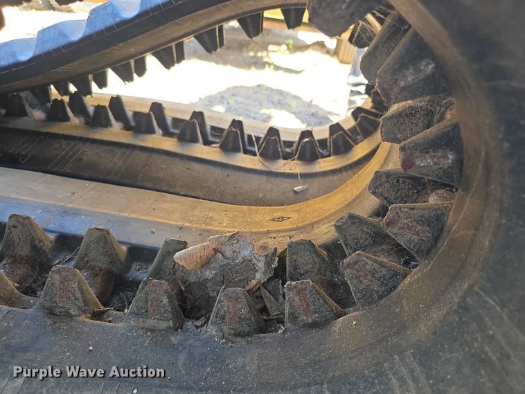 image for item DZ6140 Skid steer tracks