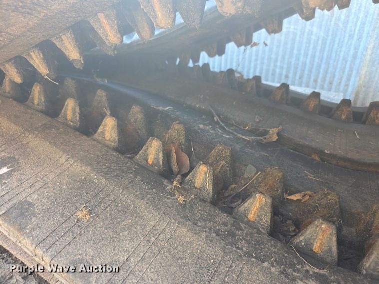 image for item DZ6140 Skid steer tracks