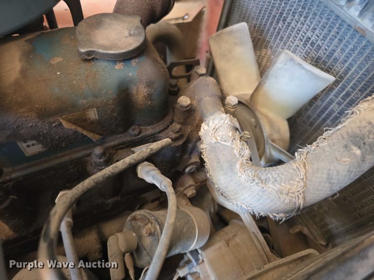 image for item DZ6141 Nissan forklift