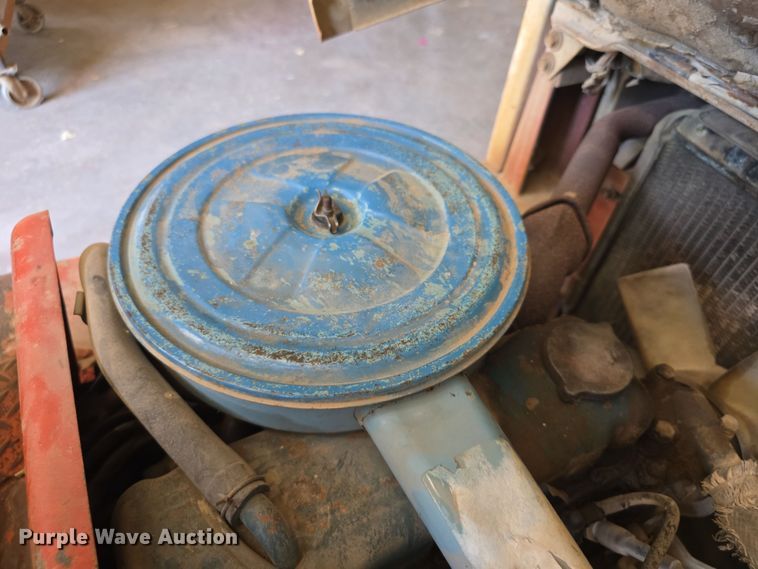 image for item DZ6141 Nissan forklift