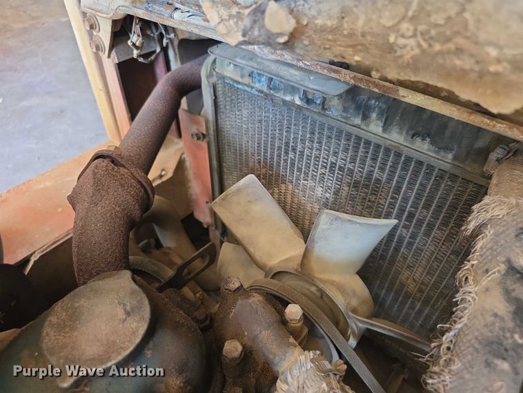 image for item DZ6141 Nissan forklift