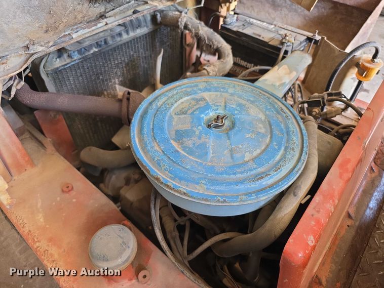 image for item DZ6141 Nissan forklift