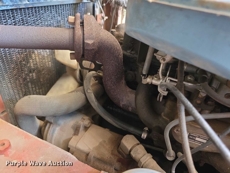 image for item DZ6141 Nissan forklift