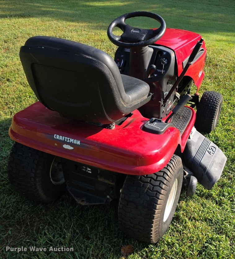 image for item DZ6143 2004 Craftsman DLT3000 lawn mower