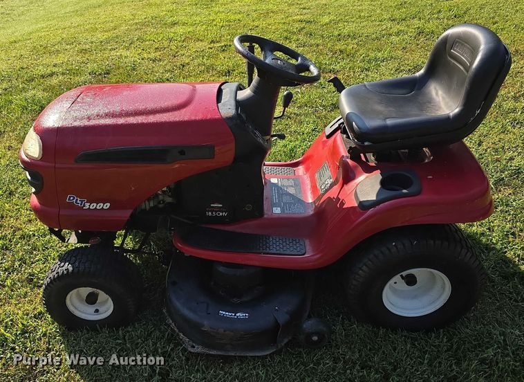 image for item DZ6143 2004 Craftsman DLT3000 lawn mower