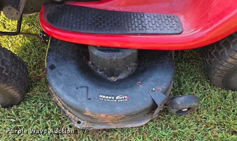 image for item DZ6143 2004 Craftsman DLT3000 lawn mower