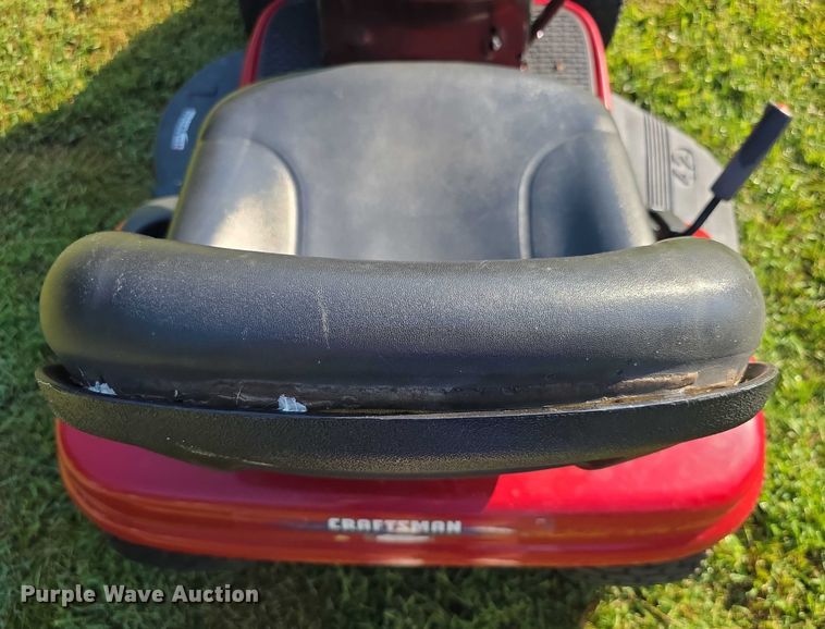 image for item DZ6143 2004 Craftsman DLT3000 lawn mower