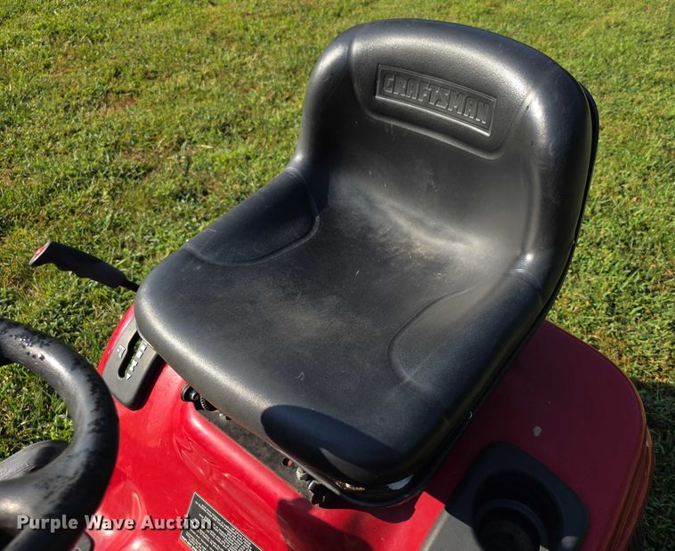 image for item DZ6143 2004 Craftsman DLT3000 lawn mower