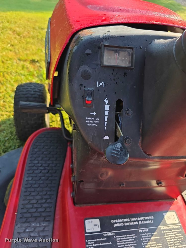 image for item DZ6143 2004 Craftsman DLT3000 lawn mower