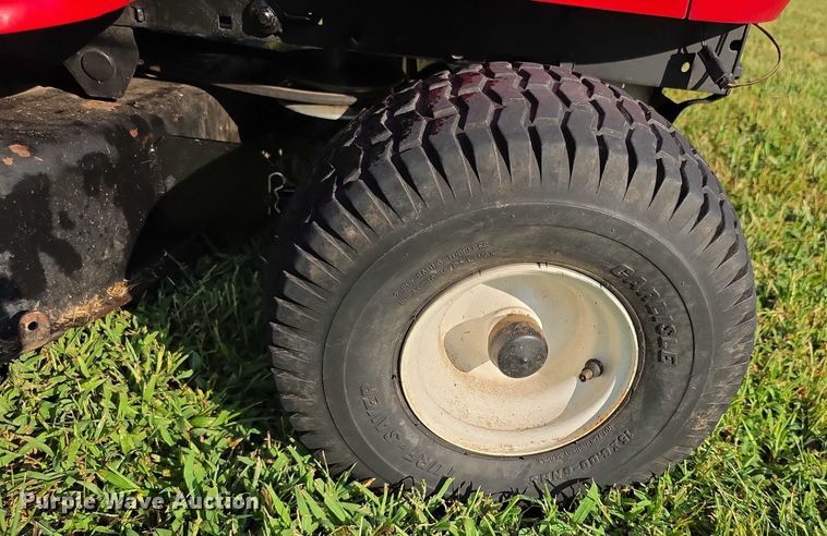 image for item DZ6143 2004 Craftsman DLT3000 lawn mower