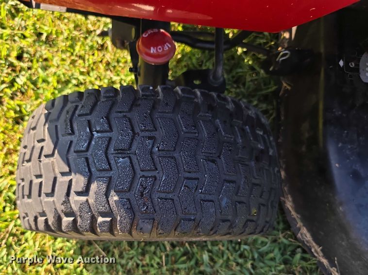 image for item DZ6143 2004 Craftsman DLT3000 lawn mower