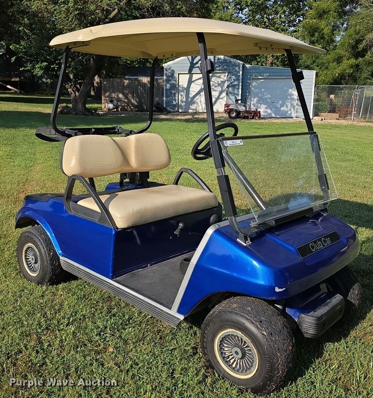 image for item DZ6144 2001 Club Car golf cart