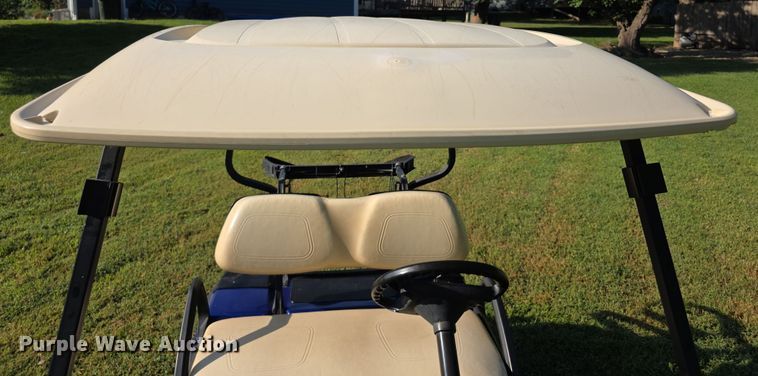 image for item DZ6144 2001 Club Car golf cart