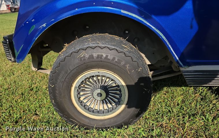 image for item DZ6144 2001 Club Car golf cart