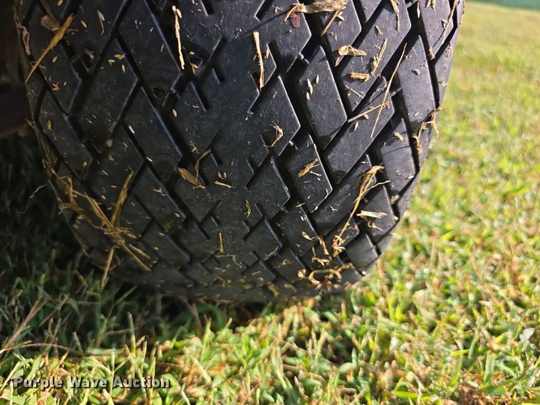 image for item DZ6144 2001 Club Car golf cart